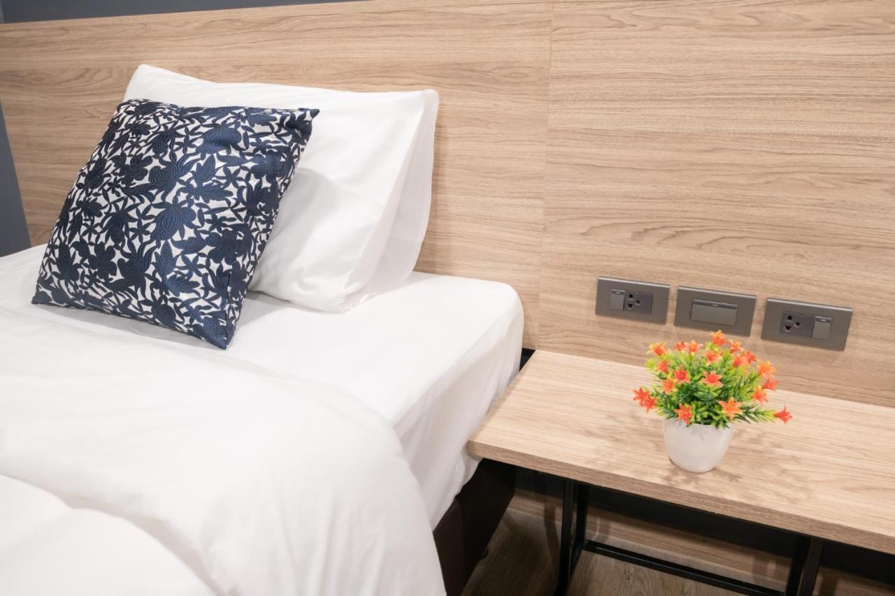 Oblique Apartment - ออฟบลิค อพาร์ทเมนท์ Nonthaburi Eksteriør bilde